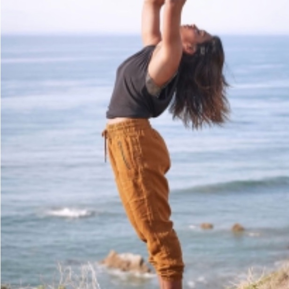 Athleta Mustard Linen Jogger Pants